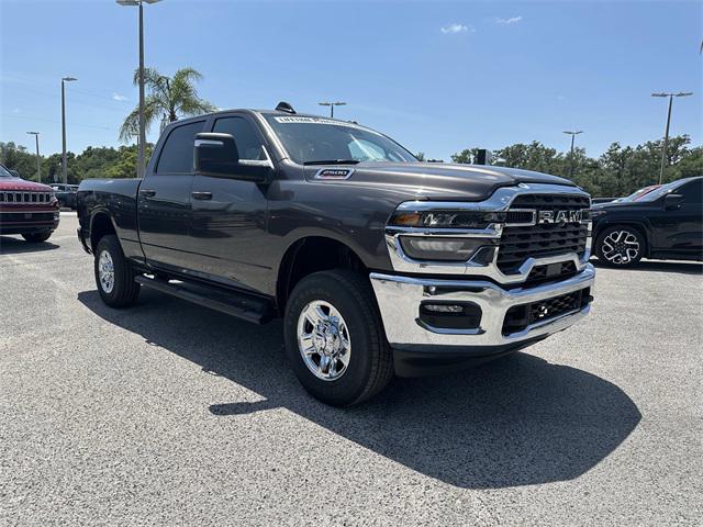 2025 RAM Ram 2500 RAM 2500 TRADESMAN CREW CAB 4X4 64 BOX