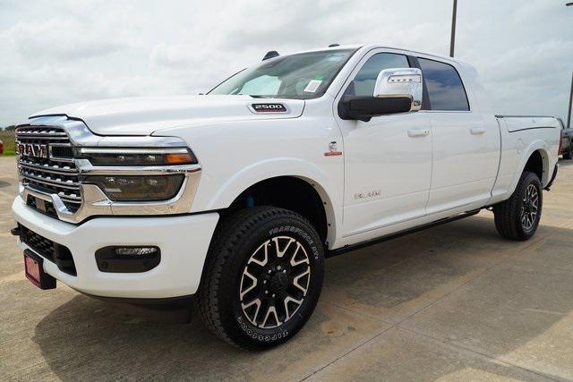 2025 RAM Ram 2500 RAM 2500 LIMITED LONGHORN MEGA CAB 4X4 64 BOX