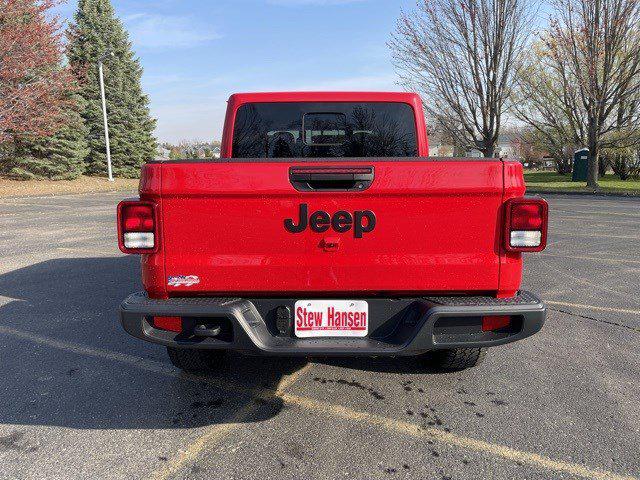 2025 Jeep Gladiator GLADIATOR NIGHTHAWK 4X4