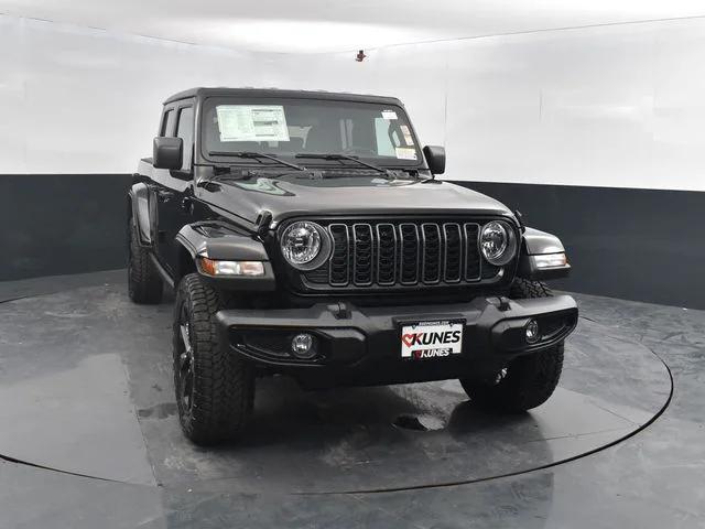 2025 Jeep Gladiator GLADIATOR NIGHTHAWK 4X4
