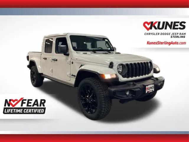 2025 Jeep Gladiator GLADIATOR NIGHTHAWK 4X4