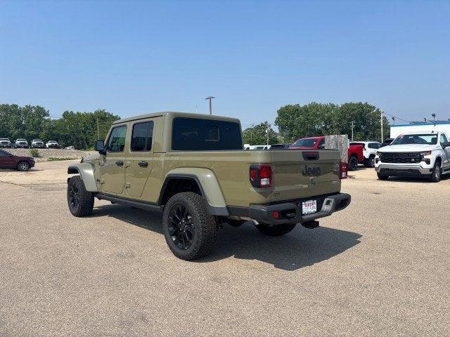 2025 Jeep Gladiator GLADIATOR NIGHTHAWK 4X4