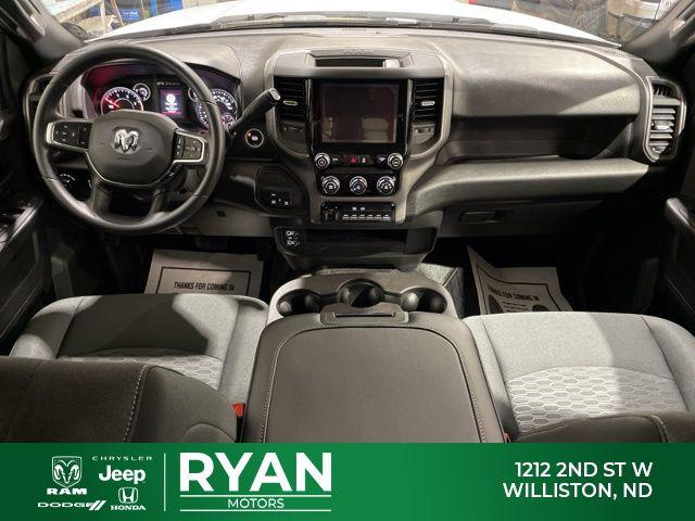 2025 RAM Ram 3500 Chassis Cab RAM 3500 TRADESMAN CREW CAB CHASSIS 4X4 60 CA 2025 RAM Ram 3500 Chassis Cab RAM 3500 TRADESMAN CREW CAB CHASSIS 4X4 60 CA