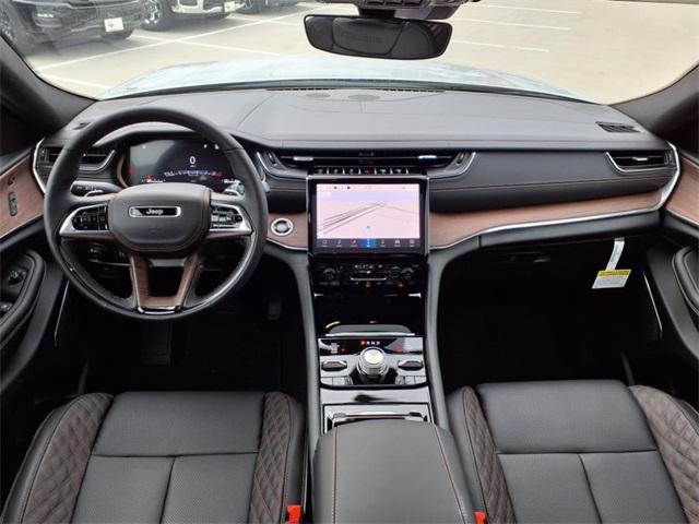 2025 Jeep Grand Cherokee GRAND CHEROKEE L SUMMIT 4X4
