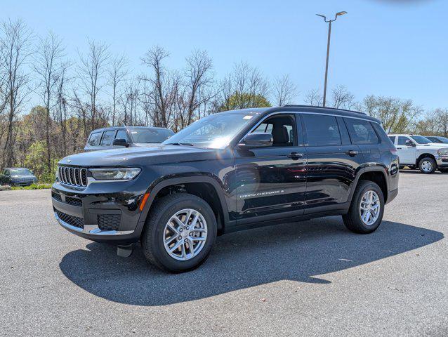 2025 Jeep Grand Cherokee GRAND CHEROKEE L LAREDO 4X4