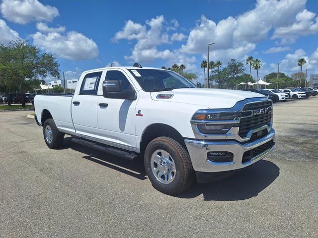 2025 RAM Ram 2500 RAM 2500 TRADESMAN CREW CAB 4X4 8 BOX