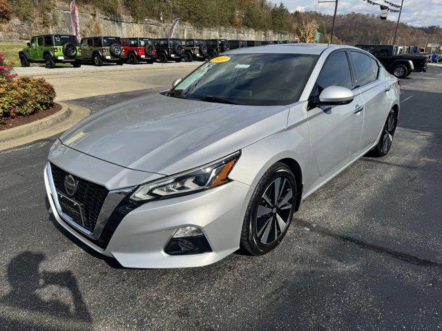 2021 Nissan Altima SL FWD 2021 Nissan Altima SL FWD