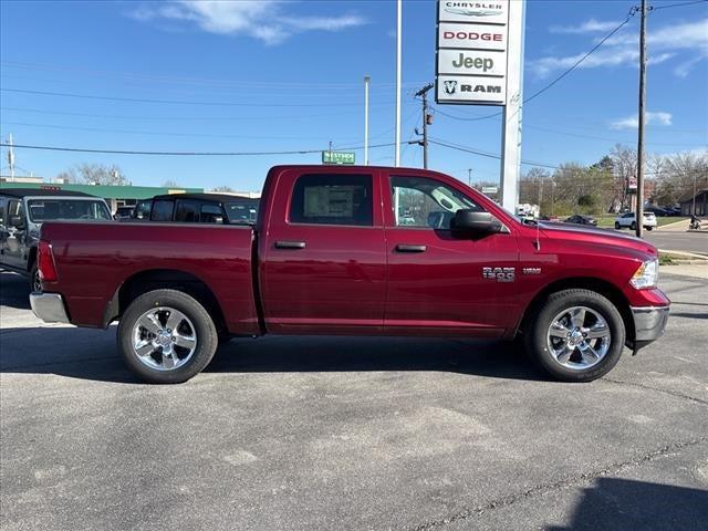 2024 RAM Ram 1500 Classic RAM 1500 CLASSIC TRADESMAN CREW CAB 4X4 57 BOX