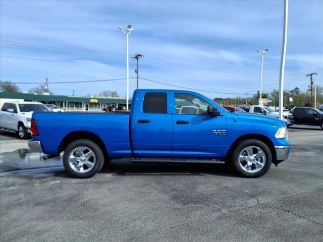 2024 RAM Ram 1500 Classic RAM 1500 CLASSIC TRADESMAN QUAD CAB 4X4 64 BOX