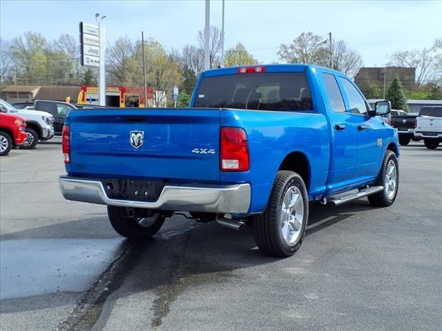 2024 RAM Ram 1500 Classic RAM 1500 CLASSIC TRADESMAN QUAD CAB 4X4 64 BOX