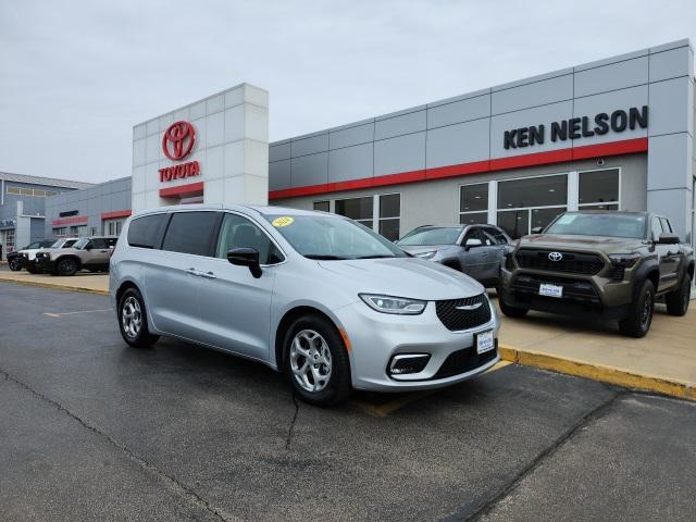 2024 Chrysler Pacifica Limited