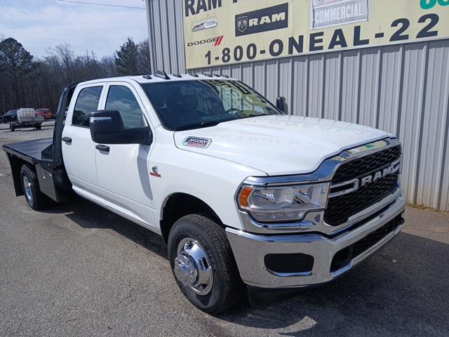 2024 RAM Ram 3500 Chassis Cab RAM 3500 TRADESMAN CREW CAB CHASSIS 4X4 60 CA