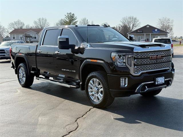 2020 GMC Sierra 2500HD 4WD Crew Cab Standard Bed Denali