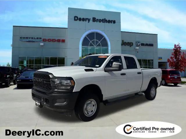 2024 RAM 2500 Tradesman Crew Cab 4x4 64 Box