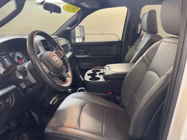 2024 RAM 2500 Tradesman Crew Cab 4x4 64 Box