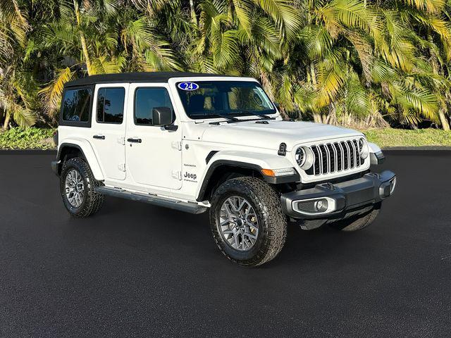 2024 Jeep Wrangler 4-Door Sahara 4x4