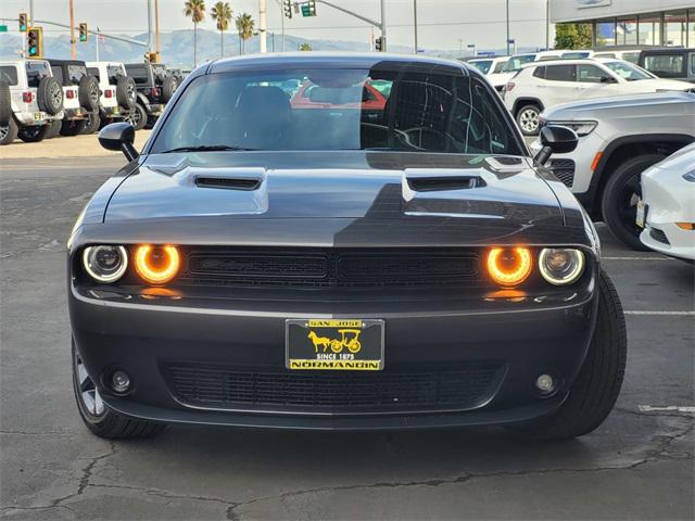 2022 Dodge Challenger SXT