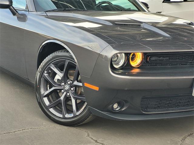 2022 Dodge Challenger SXT