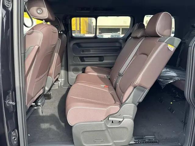 2025 Volkswagen ID. Buzz Pro S