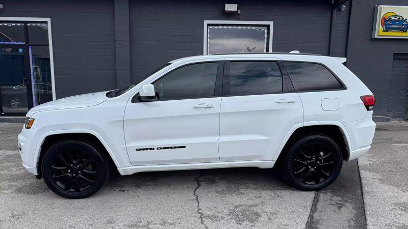 2018 Jeep Grand Cherokee Altitude 4x2