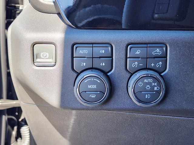 2025 Chevrolet Silverado 1500 LT Trail Boss 4WD