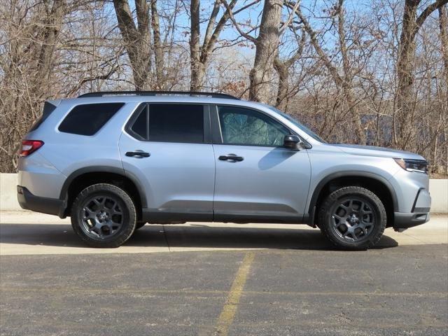 2023 Honda Pilot AWD TrailSport