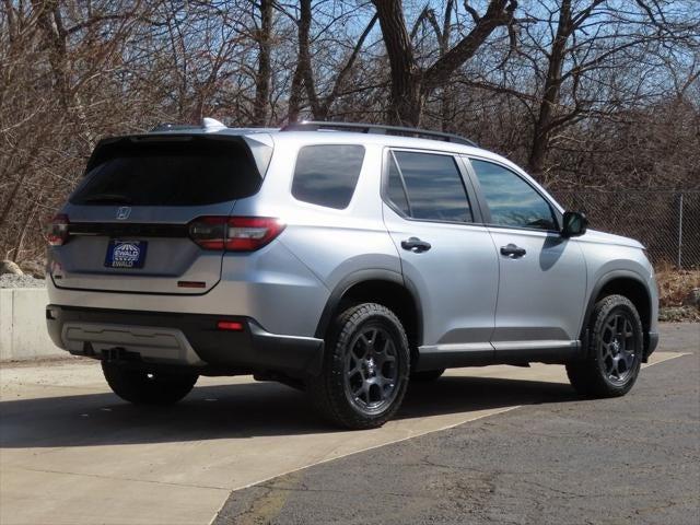 2023 Honda Pilot AWD TrailSport