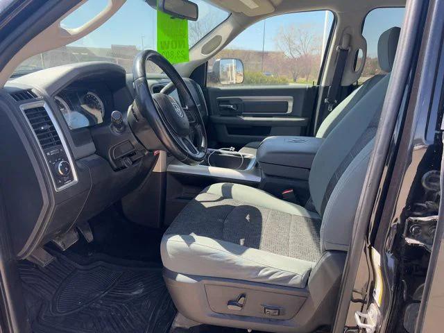 2017 RAM 2500 Big Horn Crew Cab 4x4 64 Box