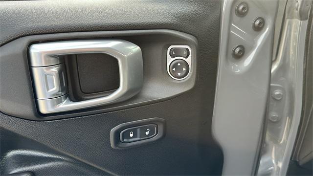 Used 2021 Jeep Wrangler Unlimited For Sale in Waterford Twp, MI