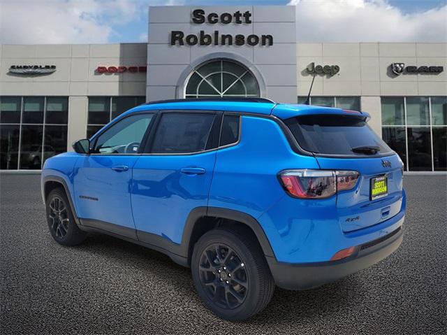 2025 Jeep Compass COMPASS LATITUDE 4X4