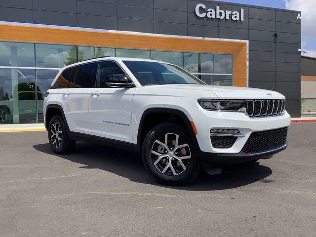 2025 Jeep Grand Cherokee GRAND CHEROKEE LIMITED 4X4