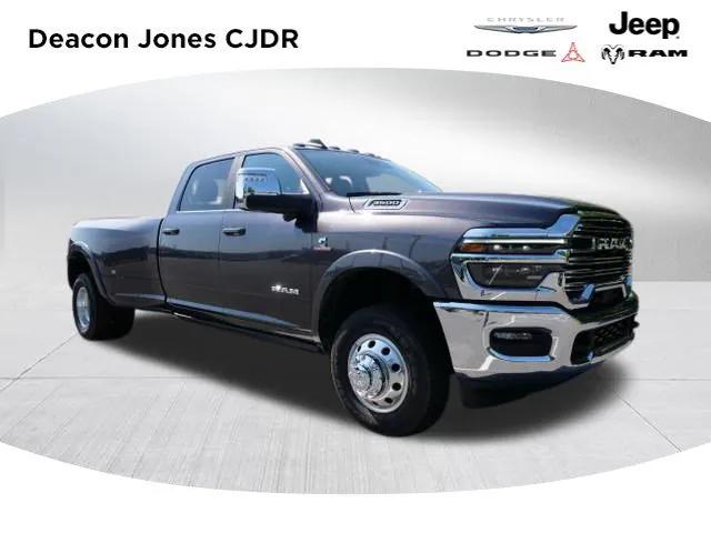 2025 RAM Ram 3500 RAM 3500 LIMITED LONGHORN CREW CAB 4X4 8 BOX