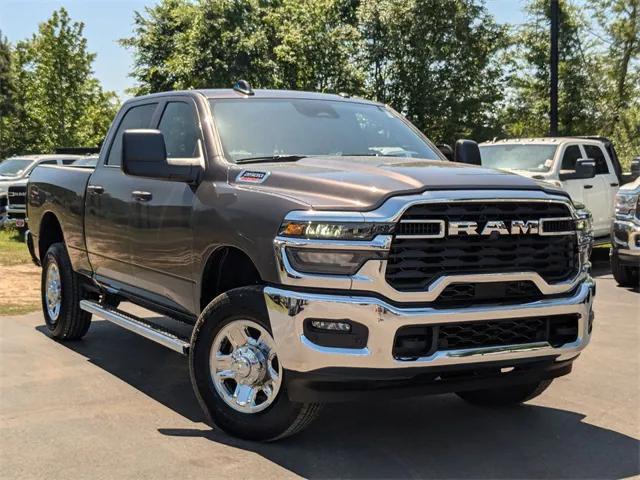 2025 RAM Ram 2500 RAM 2500 TRADESMAN CREW CAB 4X4 64 BOX