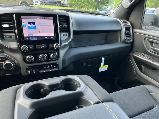 2025 RAM Ram 1500 RAM 1500 TRADESMAN CREW CAB 4X4 57 BOX