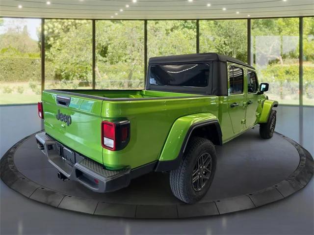 2025 Jeep Gladiator GLADIATOR SPORT S 4X4