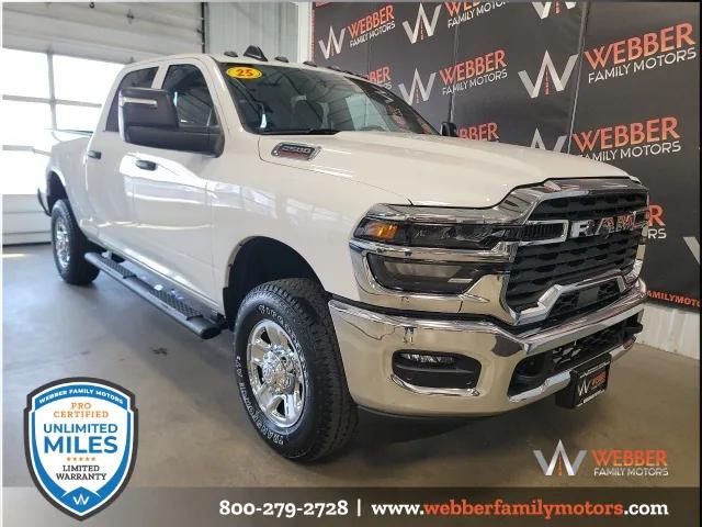 2025 RAM Ram 2500 RAM 2500 TRADESMAN CREW CAB 4X4 64 BOX