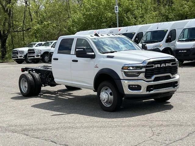 2025 RAM Ram 5500 Chassis Cab RAM 5500 TRADESMAN CHASSIS CREW CAB 4X4 60 CA 2025 RAM Ram 5500 Chassis Cab RAM 5500 TRADESMAN CHASSIS CREW CAB 4X4 60 CA