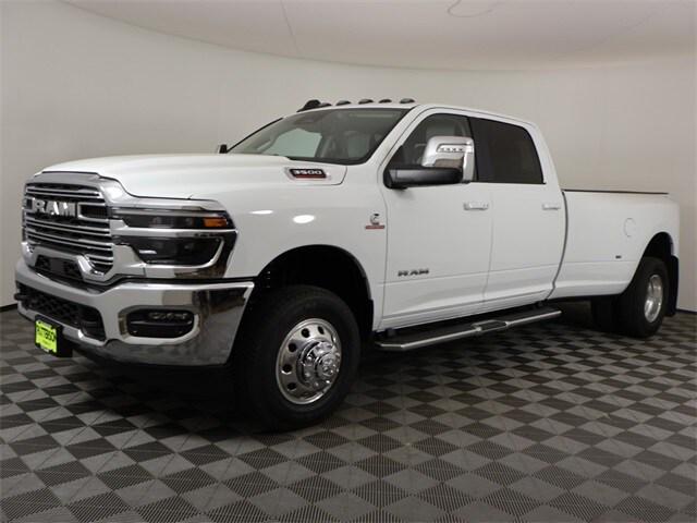 2025 RAM Ram 3500 RAM 3500 LARAMIE CREW CAB 4X4 8 BOX