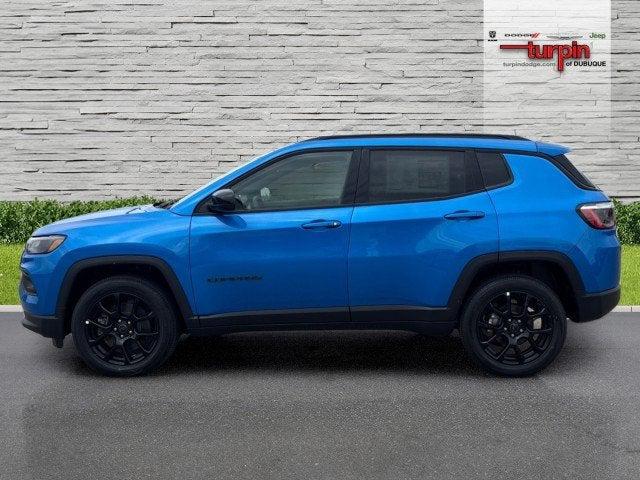 2025 Jeep Compass COMPASS LATITUDE 4X4