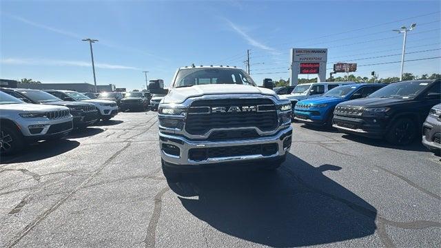 2025 RAM Ram 2500 RAM 2500 TRADESMAN CREW CAB 4X4 64 BOX