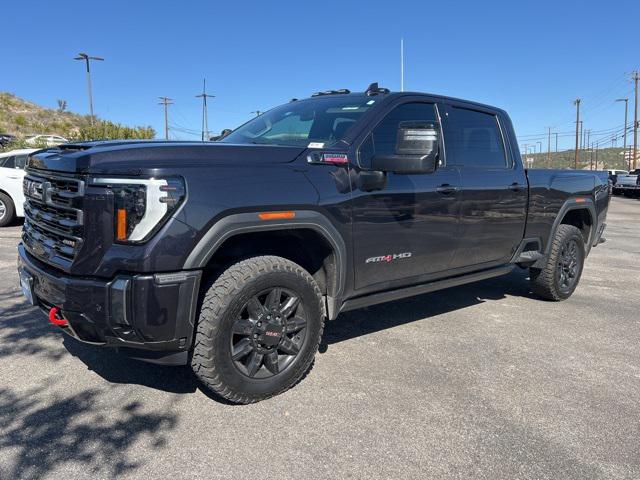 2024 GMC Sierra 2500HD 4WD Crew Cab Standard Bed AT4