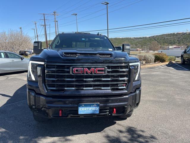 2024 GMC Sierra 2500HD 4WD Crew Cab Standard Bed AT4