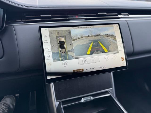 2025 Land Rover Range Rover P400 SE