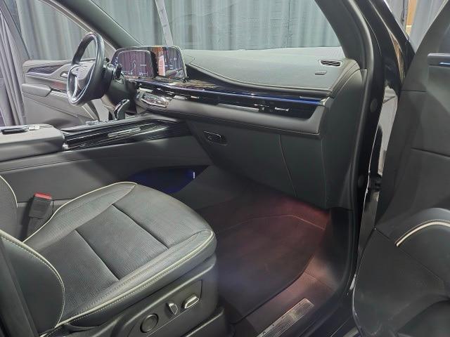 2023 Cadillac Escalade ESV 4WD Sport