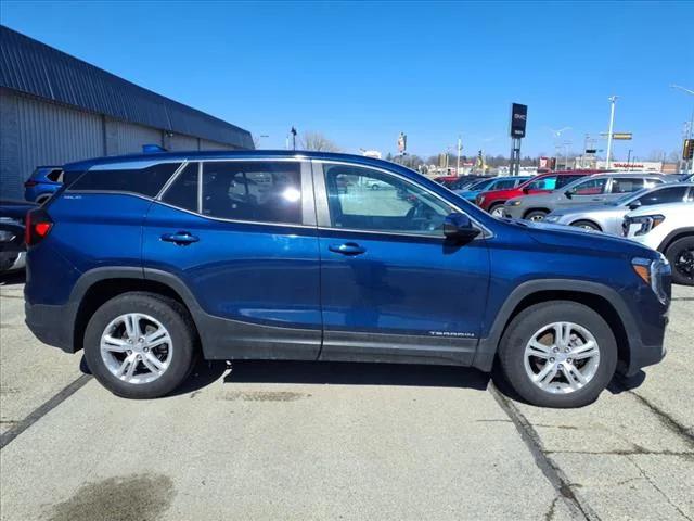 2022 GMC Terrain AWD SLE