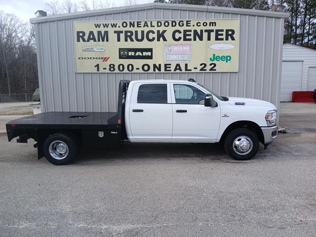 2024 RAM Ram 3500 Chassis Cab RAM 3500 TRADESMAN CREW CAB CHASSIS 4X4 60 CA