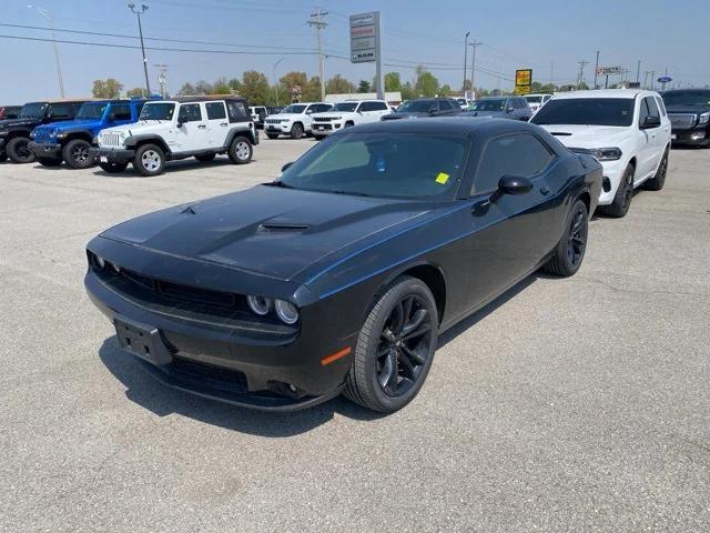 2018 Dodge Challenger SXT Plus