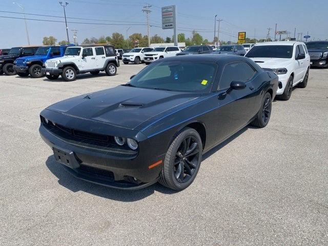 2018 Dodge Challenger SXT Plus