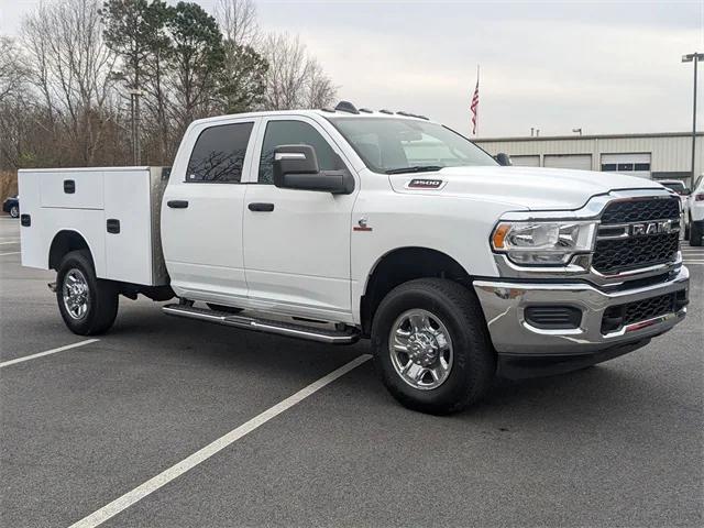 2024 RAM Ram 3500 RAM 3500 TRADESMAN CREW CAB 4X4 8 BOX