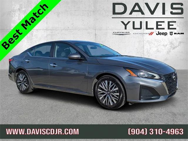 2023 Nissan Altima SV FWD